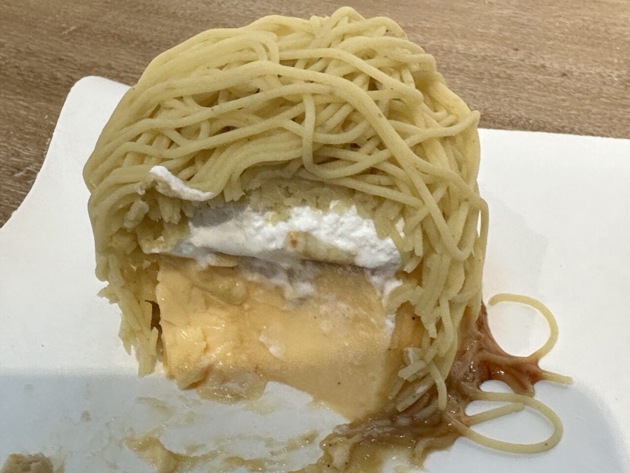 RÉGAL RITZの絞りたてモンブラン
